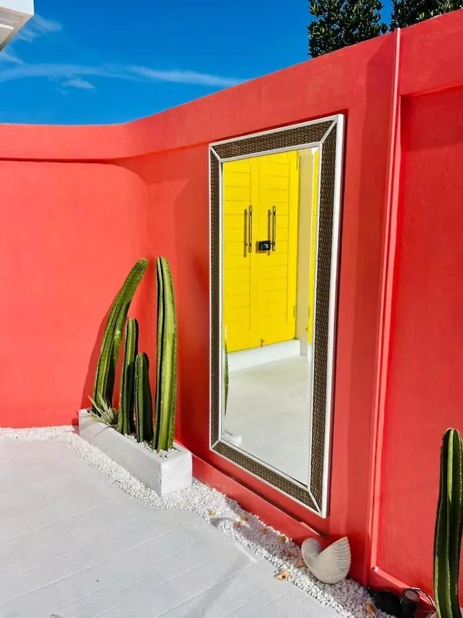 Casa Colorida Canggu - Tropical Selfie Paradise Villa
