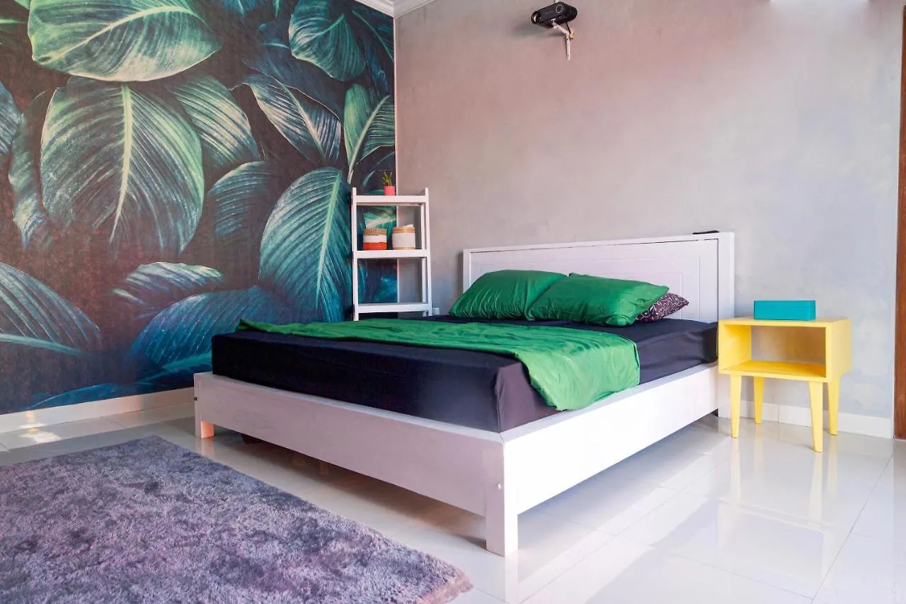 Casa Colorida Canggu - Tropical Selfie Paradise Villa